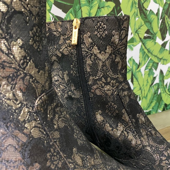 NWT Unisa  Unkiannaa Brocade   Ankle Boot Sz 10 - Picture 8 of 11